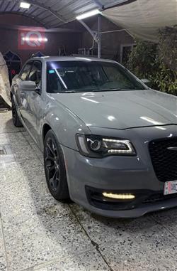 کرایسلەر 300